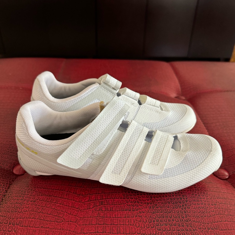 PEARL iZUMi Quest Road Cycling Shoes - Women's Size 40